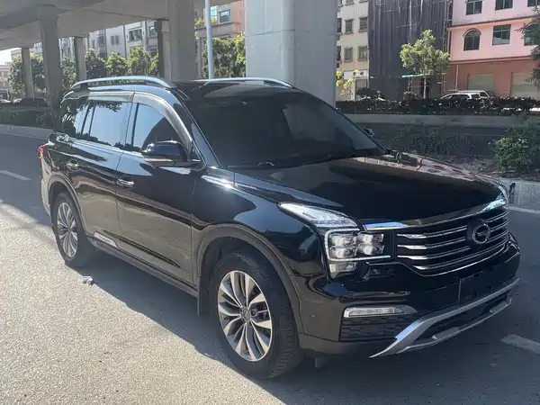 GAC Trumpchi GS8 2017