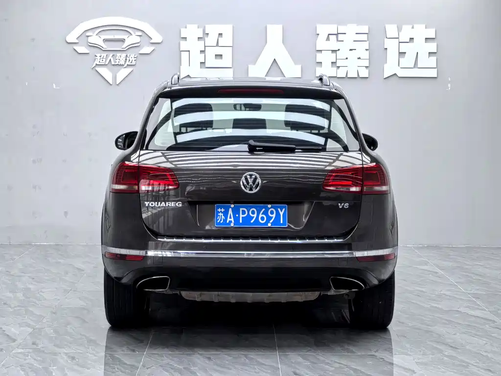 Volkswagen Touareg 2017 — фото 14