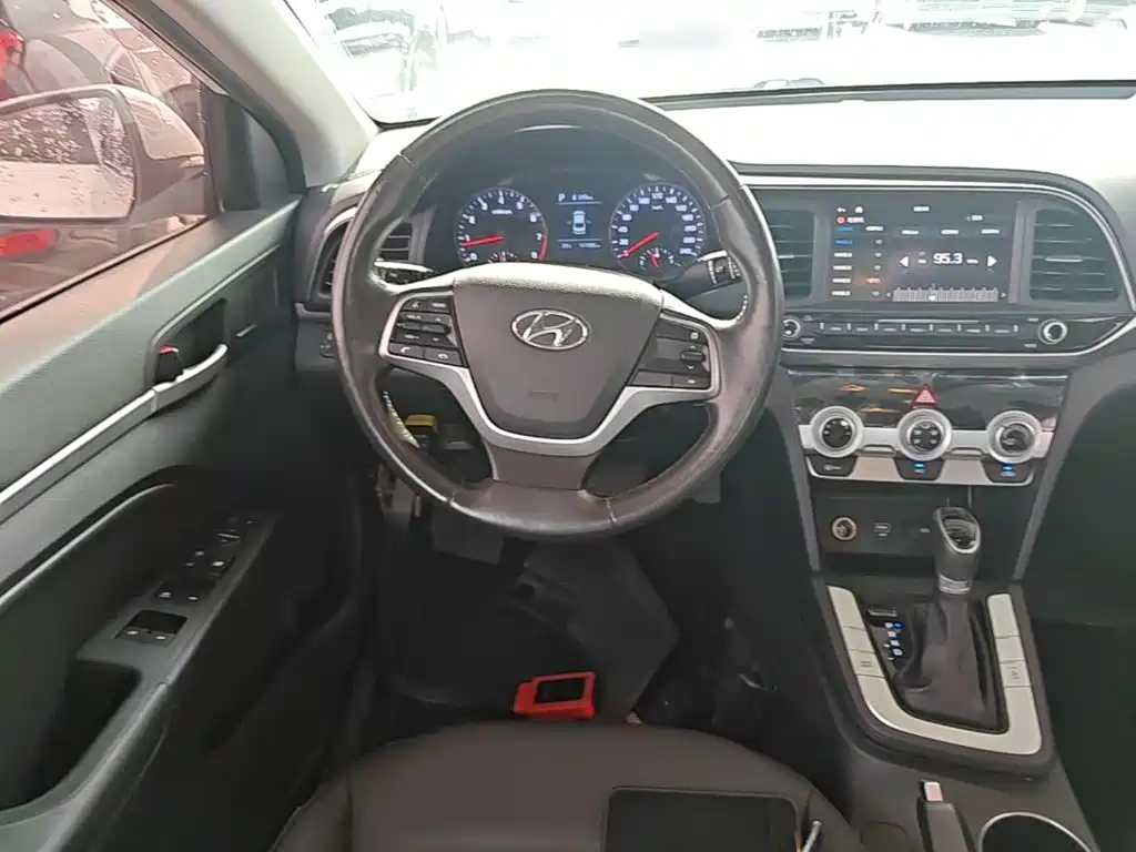 Hyundai Celesta 2020 — фото 11