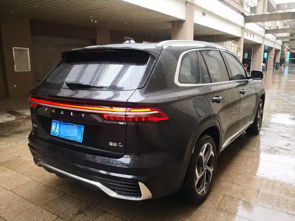 Geely Xingyue L 2022 — фото 9