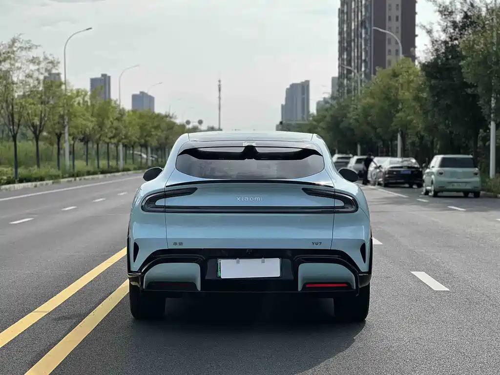 Xiaomi YU7 2025 — фото 8