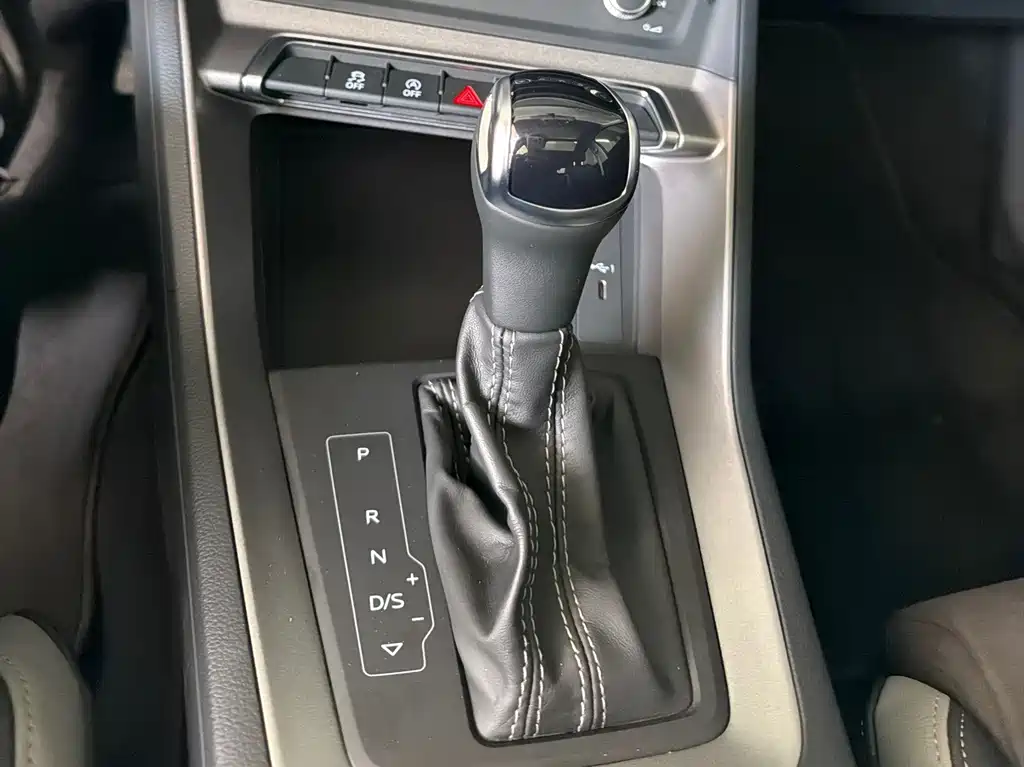 Audi Q3 2023 — фото 21