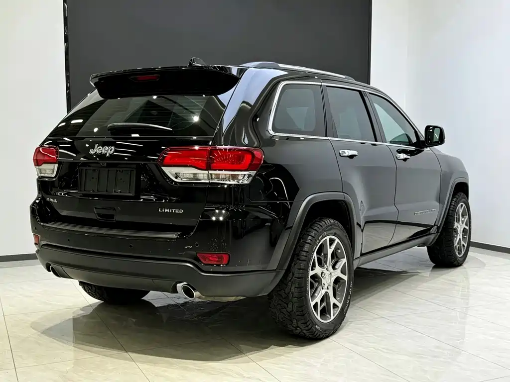 Jeep Grand Cherokee 2020 — фото 5