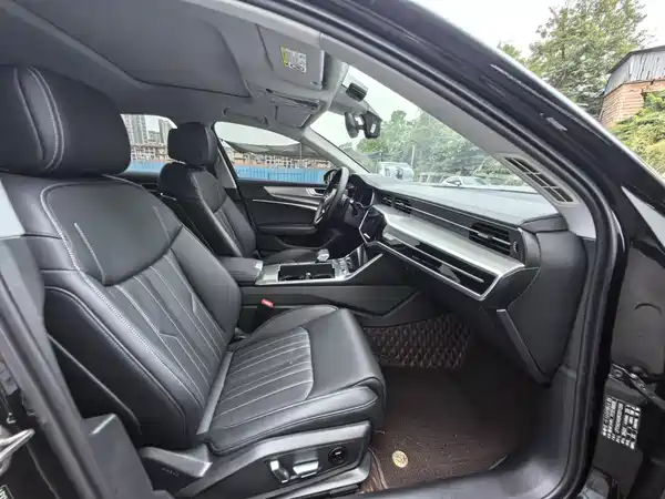Audi A6L 2024