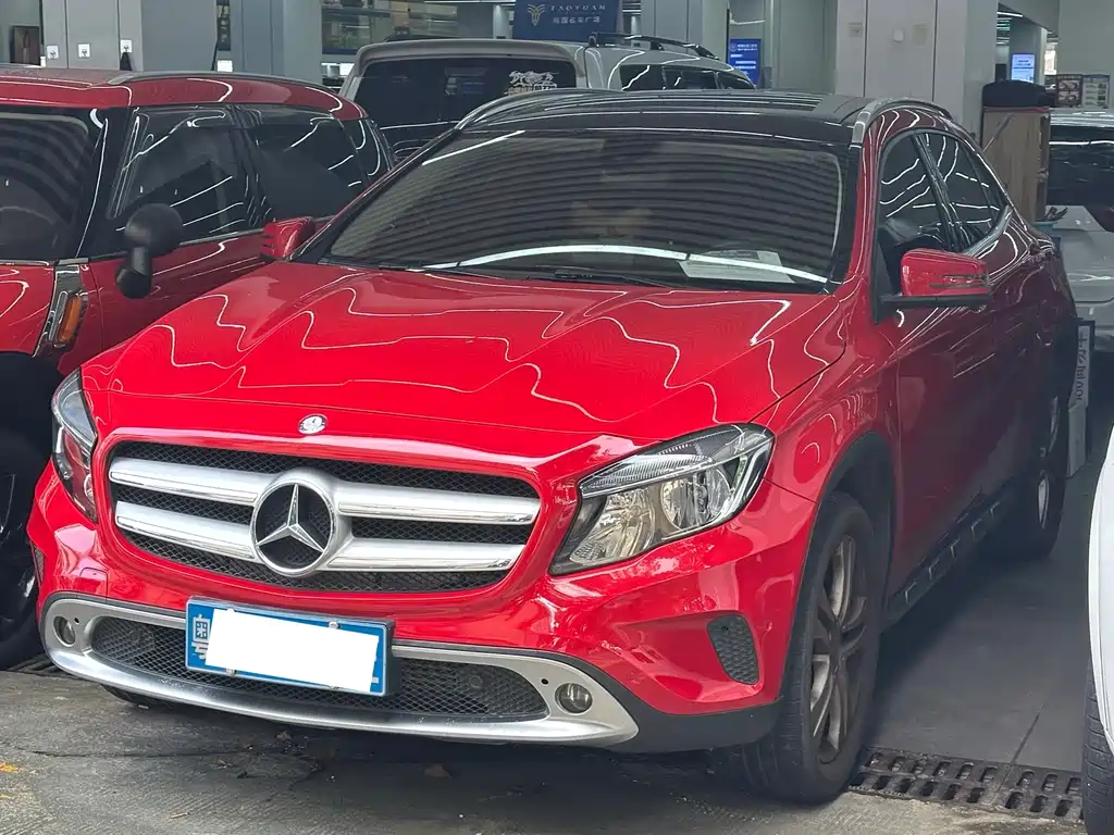 Mercedes-Benz GLA 2016 — фото 1