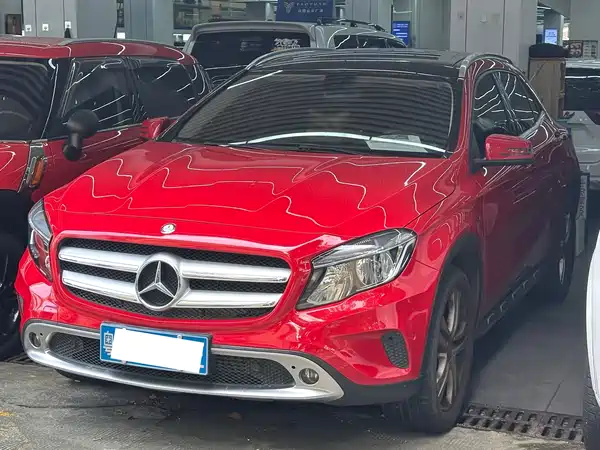 Mercedes-Benz GLA 2016