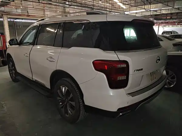 GAC Trumpchi GS8 2018