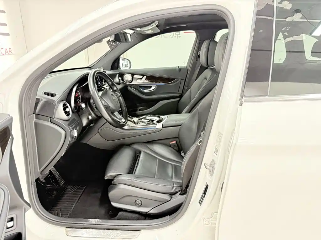 Mercedes-Benz GLC 2017