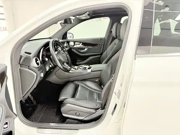 Mercedes-Benz GLC 2017