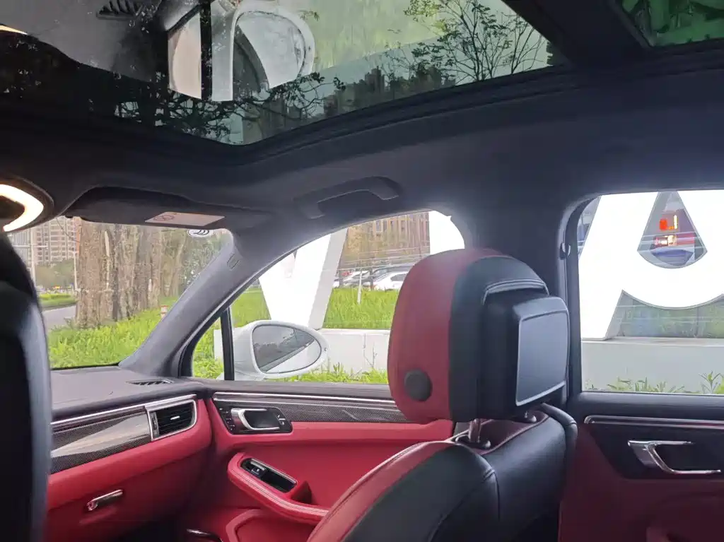 Porsche Macan 2015 — фото 13