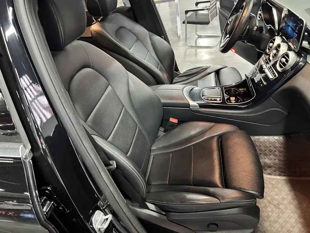 Mercedes-Benz GLC 2020 — фото 13