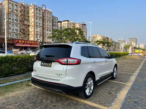 Ford Edge 2016