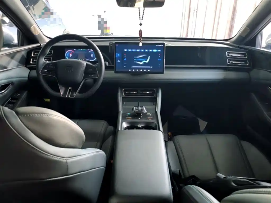 BYD Qin L 2025 — фото 10