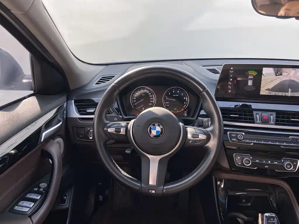 BMW X2 2022 — фото 8