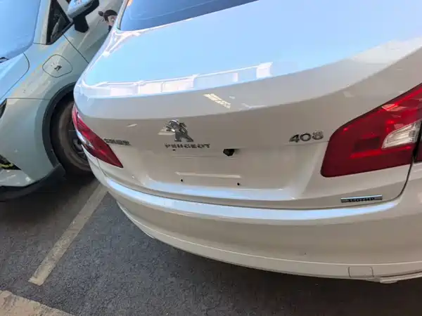 Peugeot 408 2017