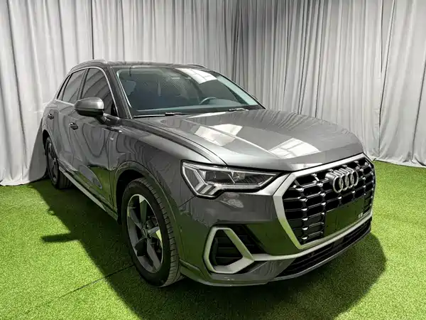 Audi Q3 2022