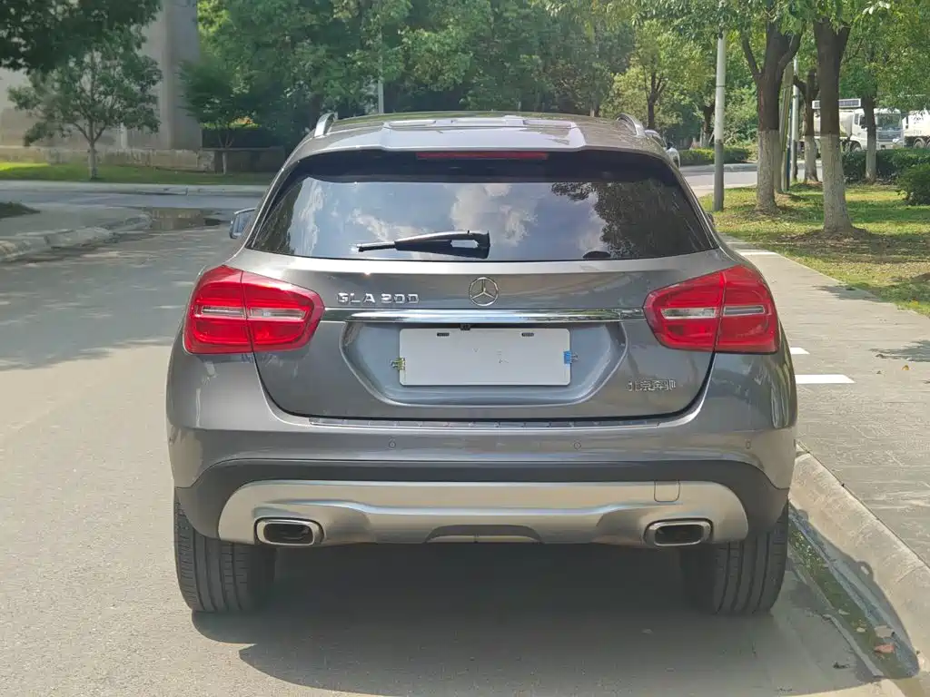 Mercedes-Benz GLA 2016