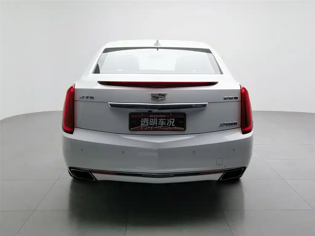 Cadillac XTS 2017 — фото 4