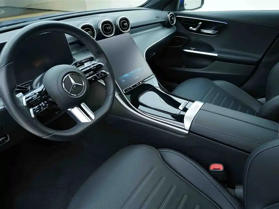 Mercedes-Benz C-Class 2022 — фото 9