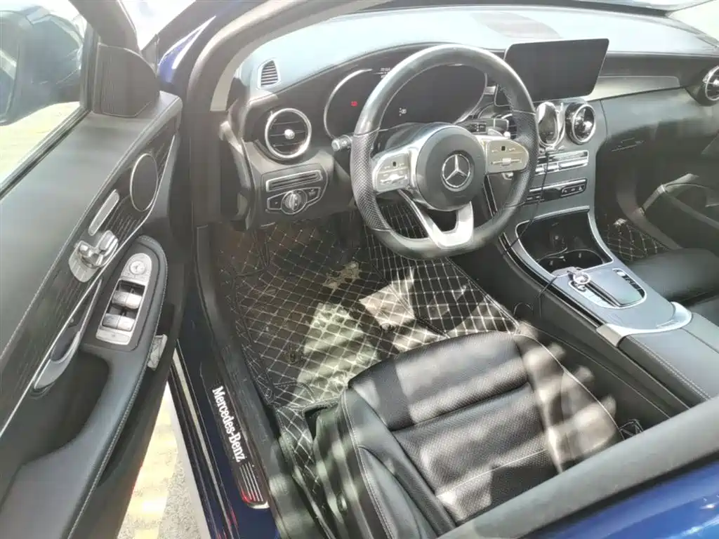 Mercedes-Benz C-Class 2021 — фото 16