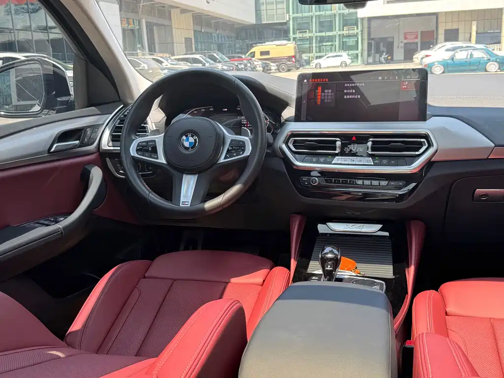 BMW X4 2023 — фото 19