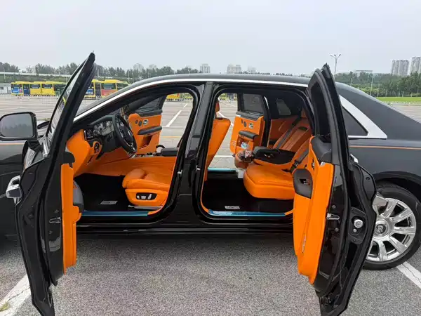 Rolls-Royce Ghost 2023