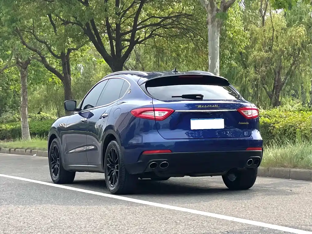 Maserati Levante 2016