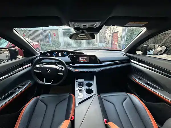 Changan UNI-V 2023
