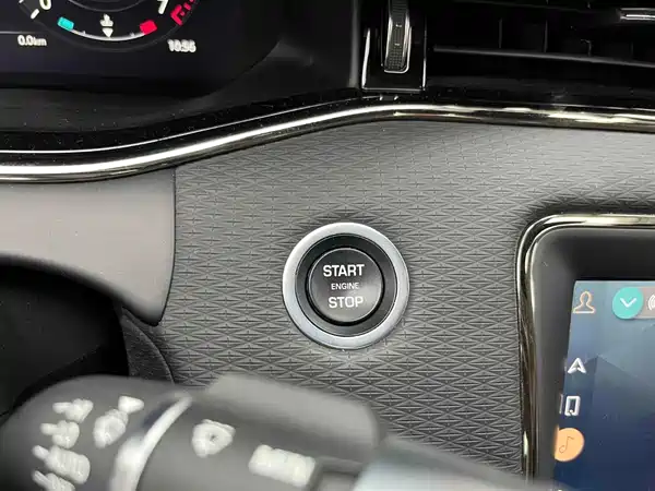 Land Rover Range Rover Evoque 2022