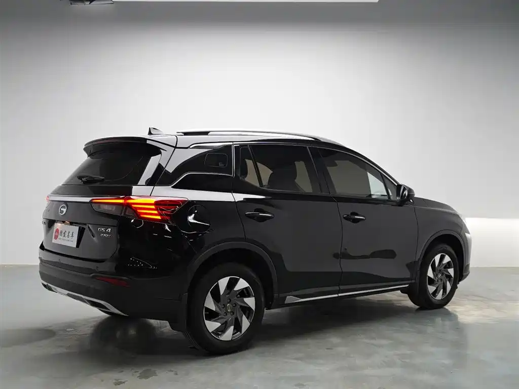 GAC Motor Trumpchi GS4 2021 — фото 16