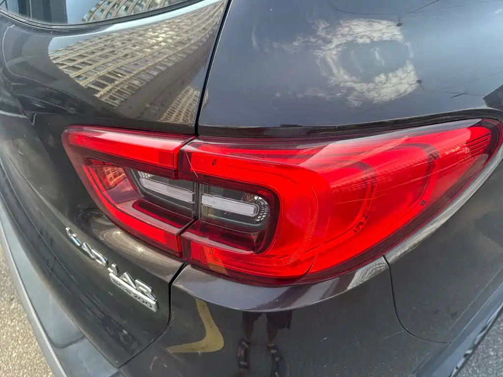 Renault Kadjar 2018 — фото 16