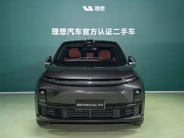 Li Auto L7 2025