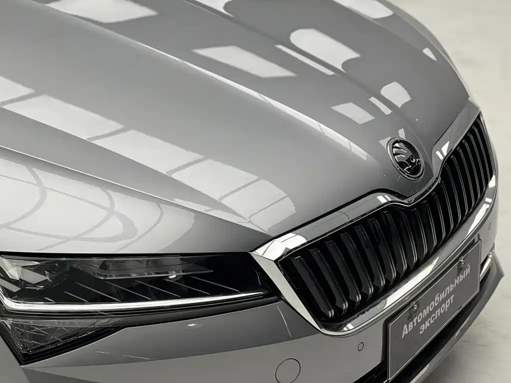 Skoda Superb 2023 — фото 5