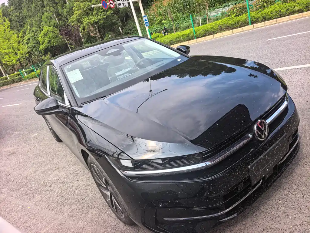 Volkswagen Magotan 2026