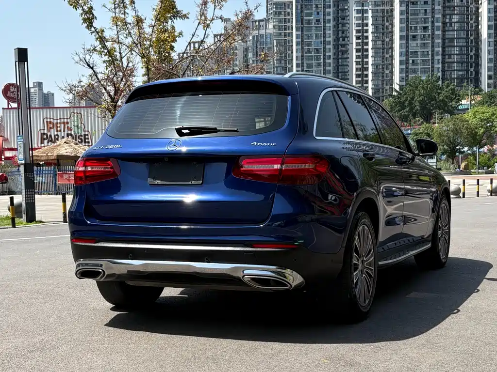 Mercedes-Benz GLC 2017 — фото 9