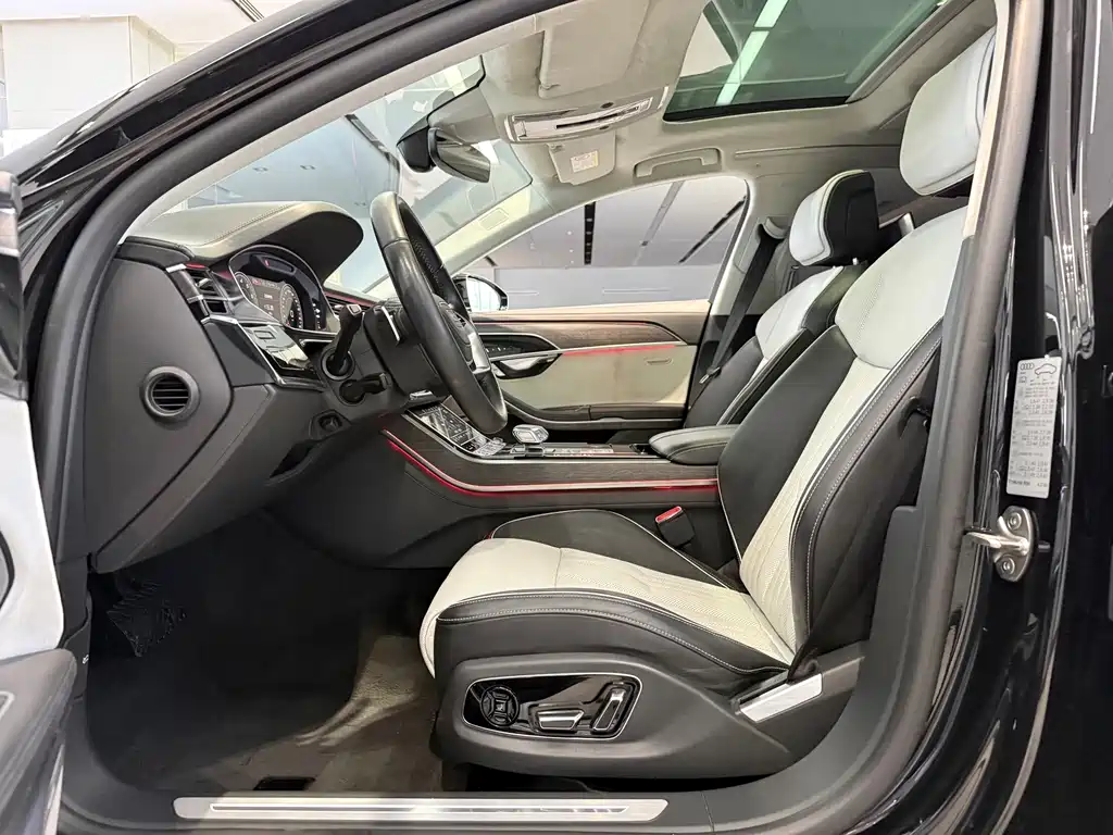 Audi A8 2021