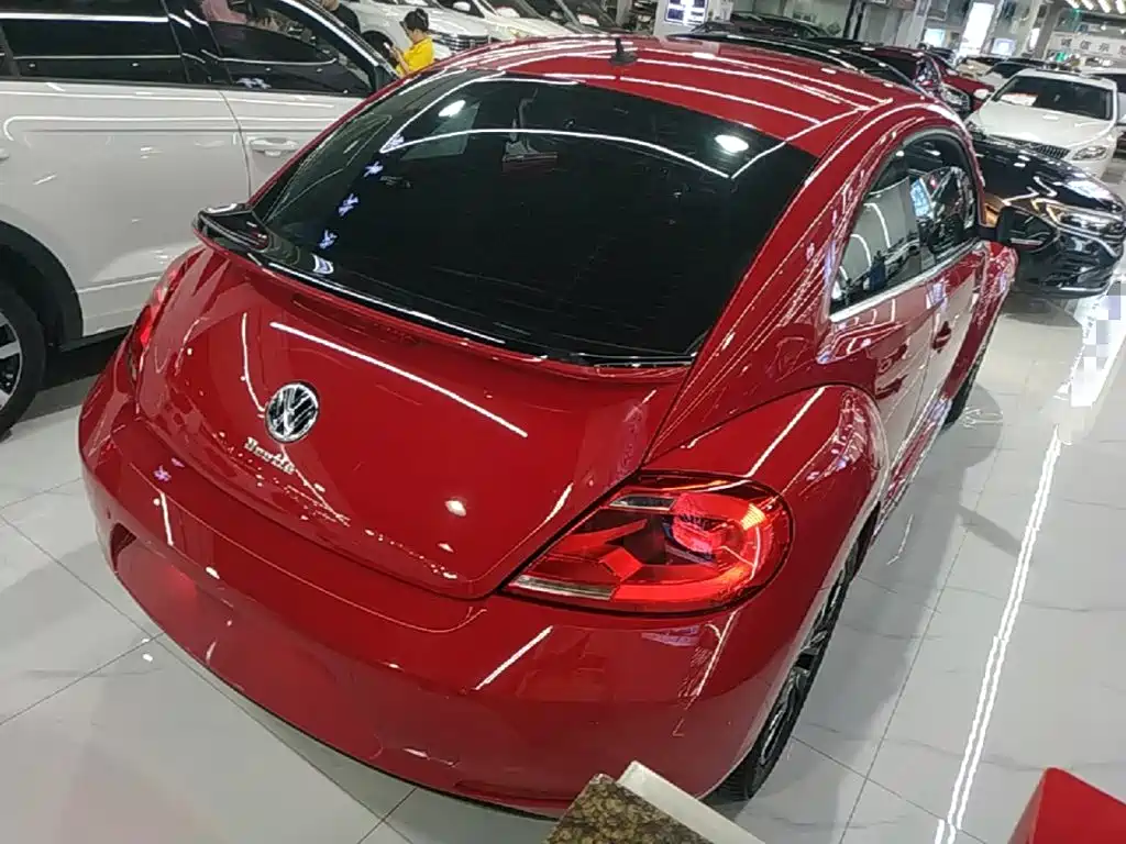 Volkswagen Beetle 2015