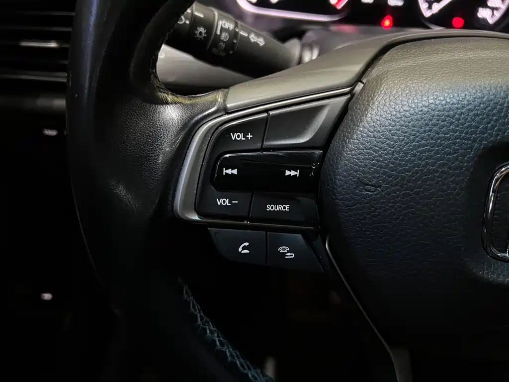 Honda Inspire 2020 — фото 15