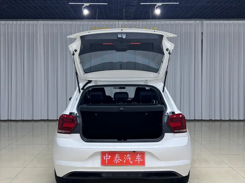 Volkswagen Polo 2021