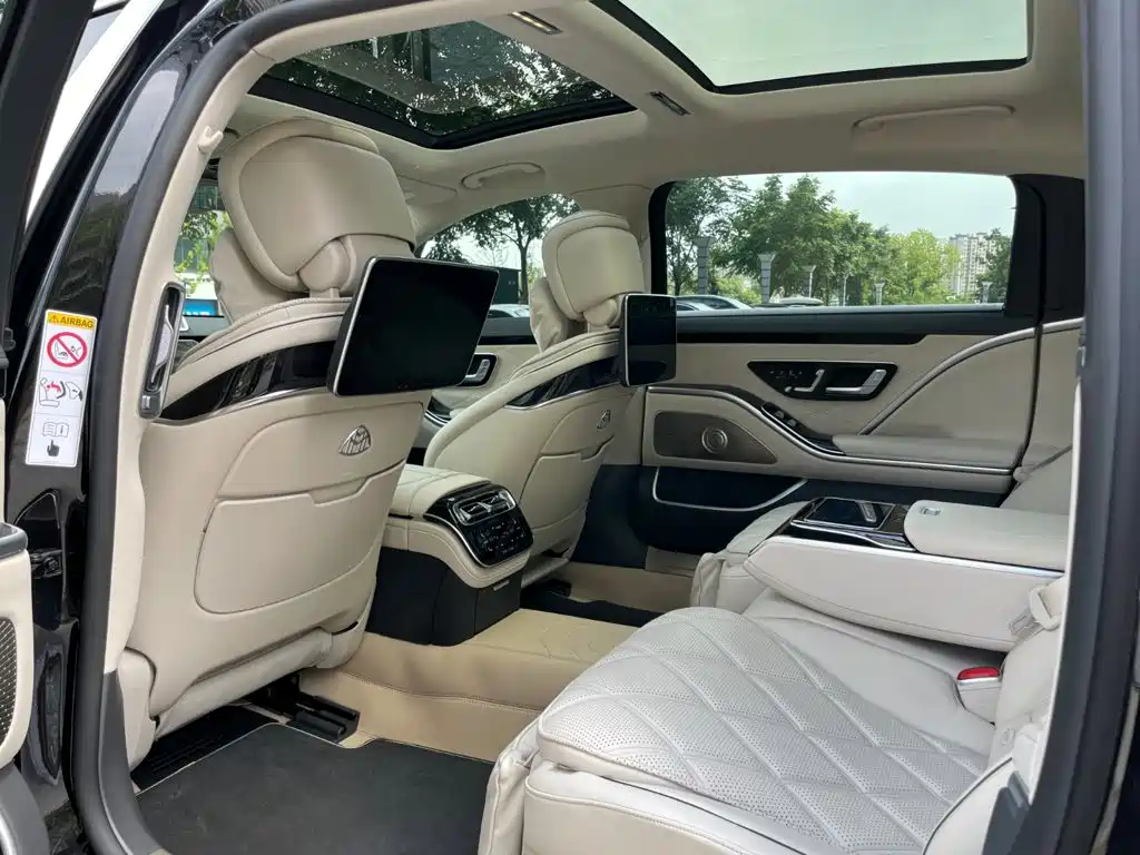 Mercedes-Benz Maybach S-Class 2022 — фото 14