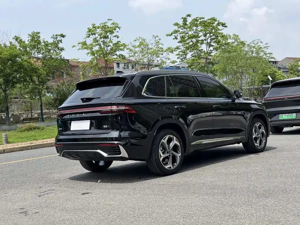 Geely Xingyue L 2025 — фото 12