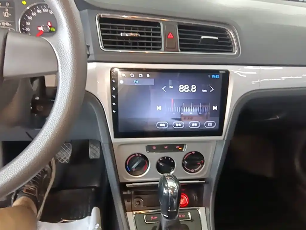 Volkswagen Gran Lavida 2015 — фото 13