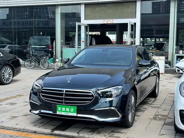 Mercedes-Benz E-Class 2023