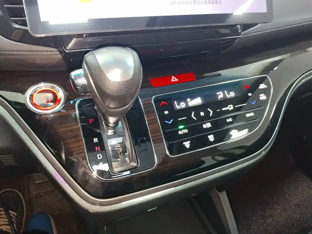 Honda Odyssey 2021 — фото 14