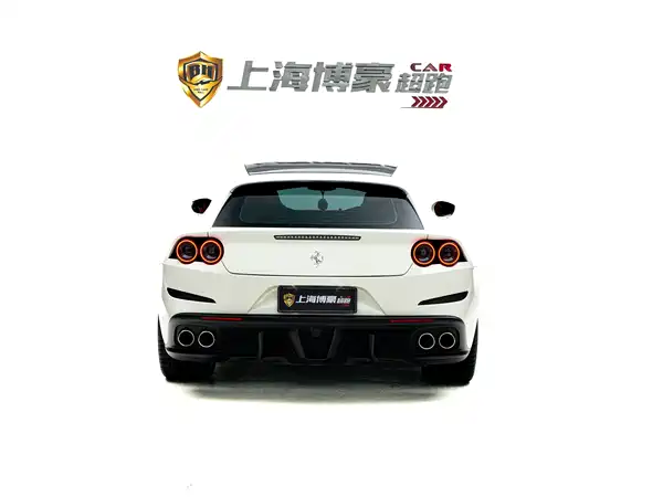 Ferrari GTC4Lusso 2019