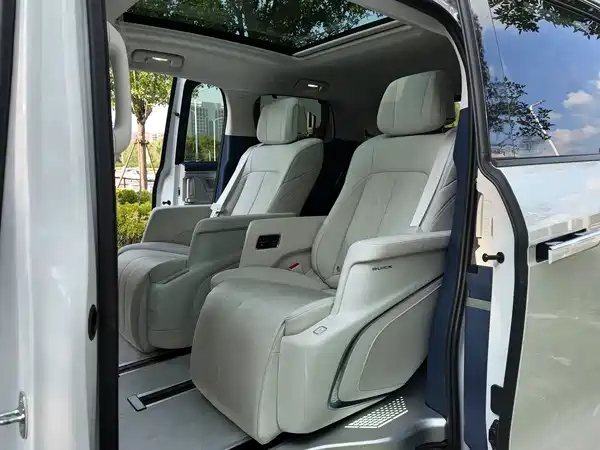 Buick GL8 New Energy 2025