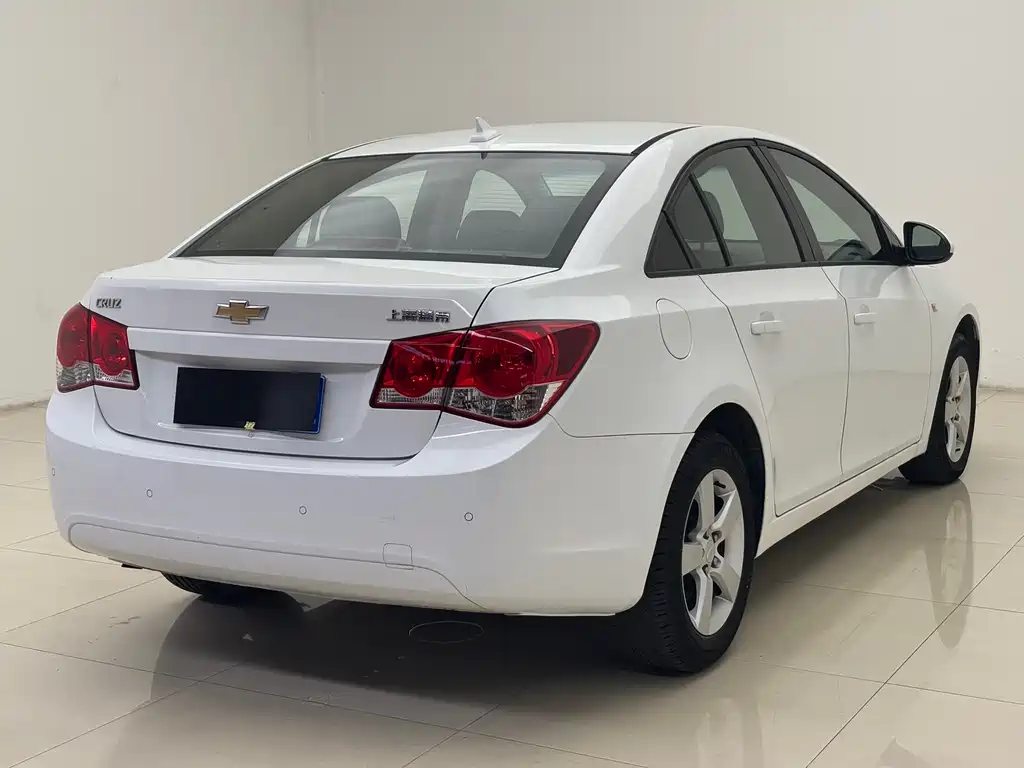 Chevrolet Cruze 2013 — фото 4