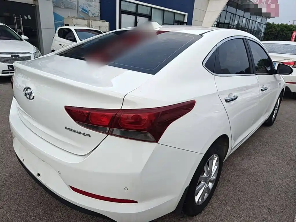 Hyundai Verna 2019 — фото 7