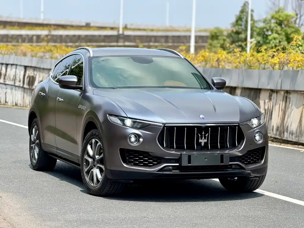 Maserati Levante 2017 — фото 3