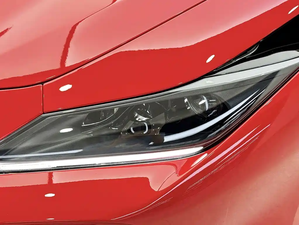 Ferrari F8 2022 — фото 10